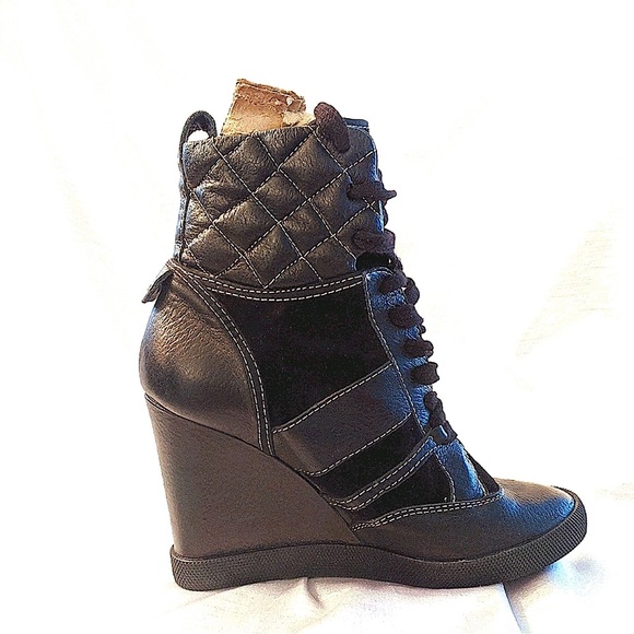 Chloe black and Quilted Leather Wedge Sneakers Booties Size 36.5 - Picture 2 of 8